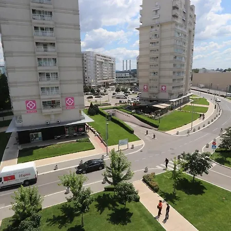 New Belville, Parking 5 Evra Dan * Belgrád