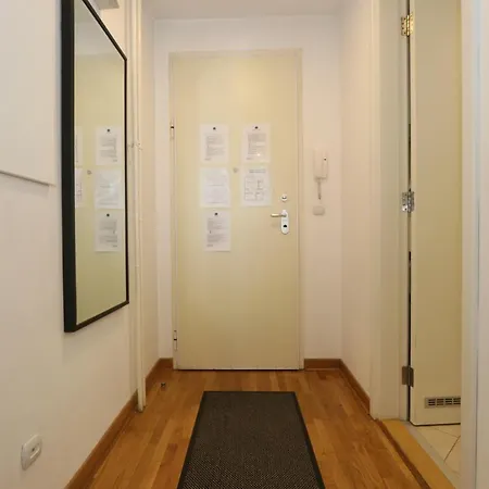 Appartement New Belville, Parking 5 Evra Dan